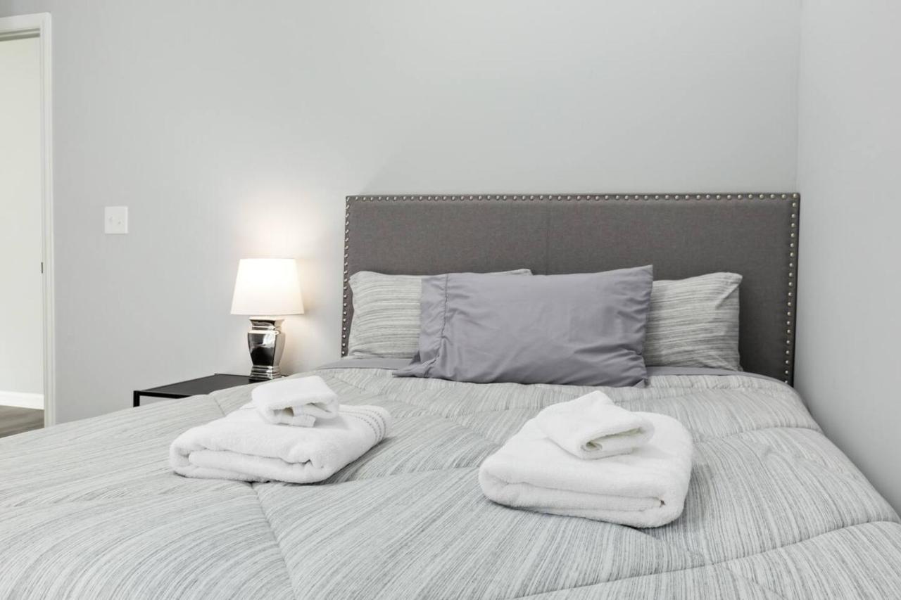 Recently Renovated Chic Durham Farmhouse 외부 사진